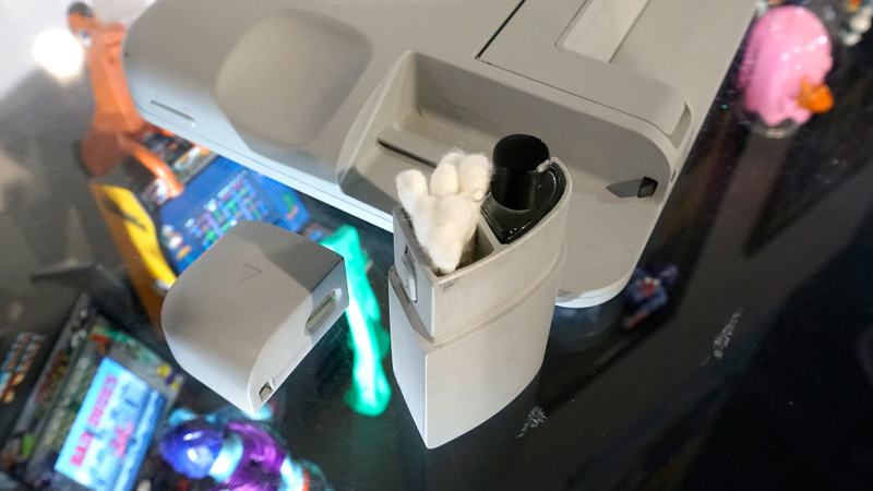 A cartridge cleaning kit is hidden on the back of the RetroChamp.